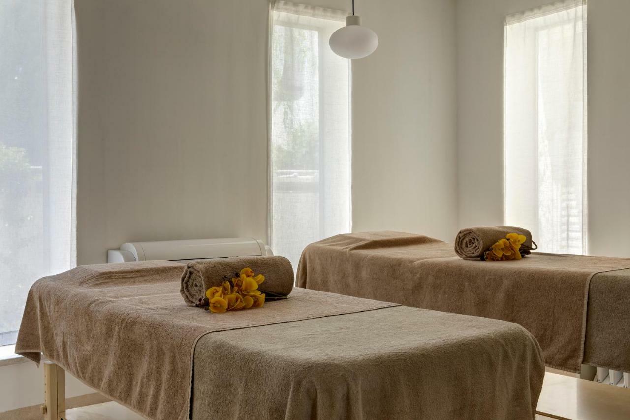 Hotel Les Sables Noirs &